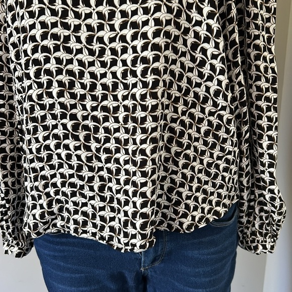OTHER STORIES Chain Printed Long Sleeve Blouse Balloon Sleeves 8 Black White - Picture 6 of 16